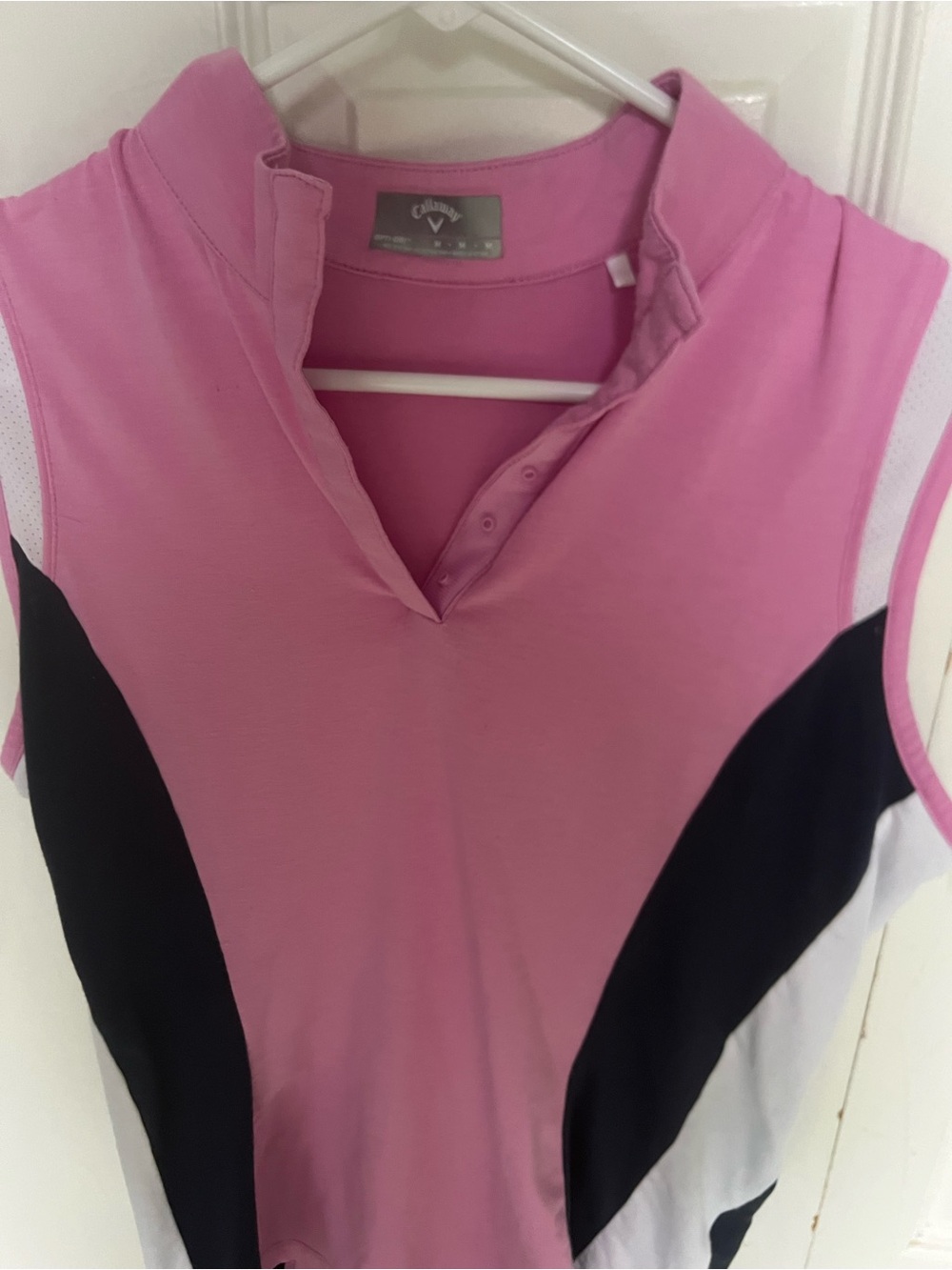 Callaway Pink V-Neck Sleeveless Golf Top with Black & White Panels